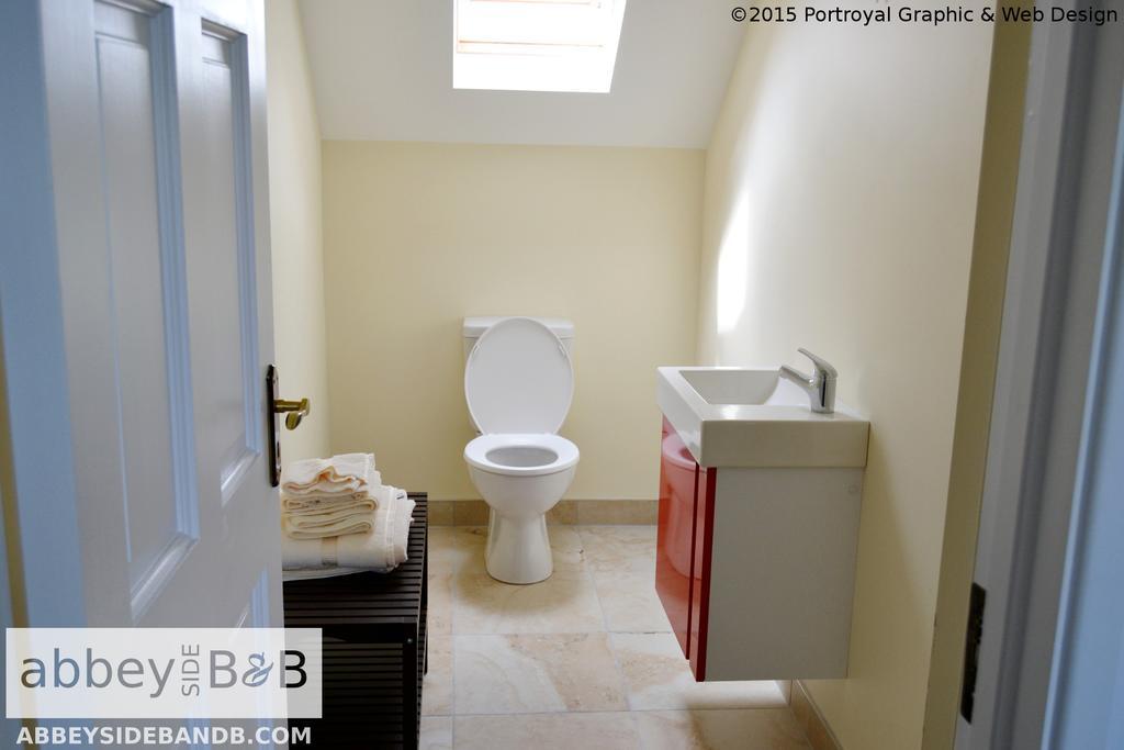 Abbeyside B&B バリントバー エクステリア 写真